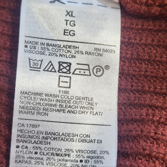 Old Navy Cardigan, Size XL - Picture 5 of 6